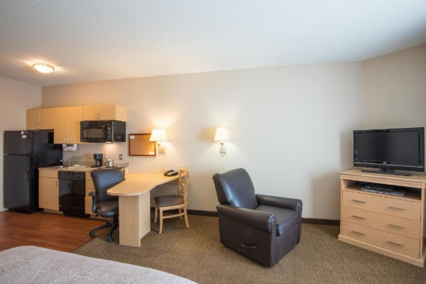 Candlewood Suites Sheridan image 15