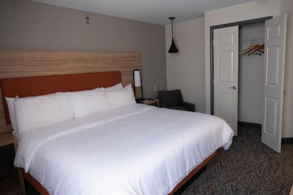 Candlewood Suites Sheridan image 26